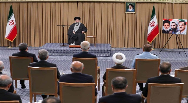 معیشت مردم مهمترین مسئله است/ برای انضباط بازار چاره‌اندیشی شود