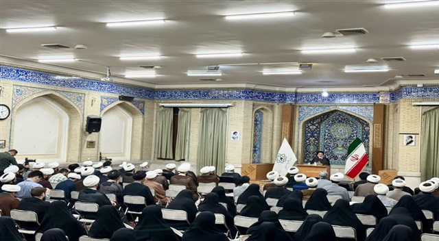 مدیران، نخبگان و طلاب زباندان مطالبات خود از مشاور رئیس جمهور را مطرح کردند