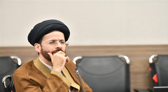 تحول علمی حوزه با نهادینه‌سازی گفتمان پیشرو و منشور روحانیت محقق می‌شود