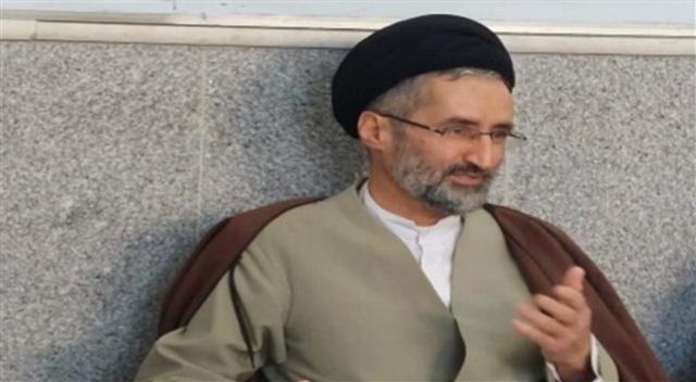 روند سیاسی آمریکا به سوی نظام طاغوتی و پادشاهی پیش می‌رود