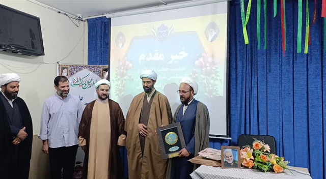 وقف باغ زرشک به ارزش ۸ میلیارد ریال به مدرسه علمیه امام محمدباقر(ع) خضری خراسان جنوبی