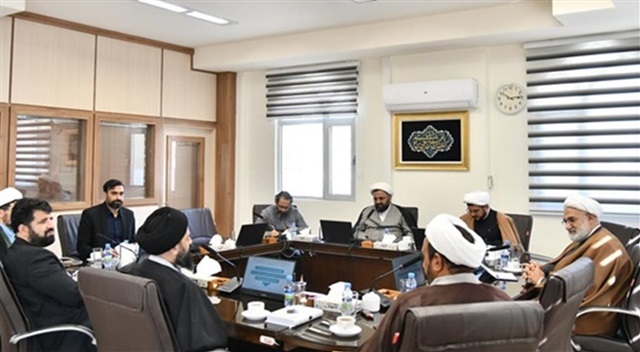 ظرفیت حوزه علمیه خراسان آماده همراهی در همه عرصه‌های مورد نیاز است